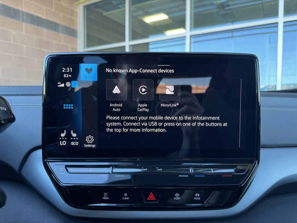 Used 2023 Volkswagen ID.4 Pro image 21