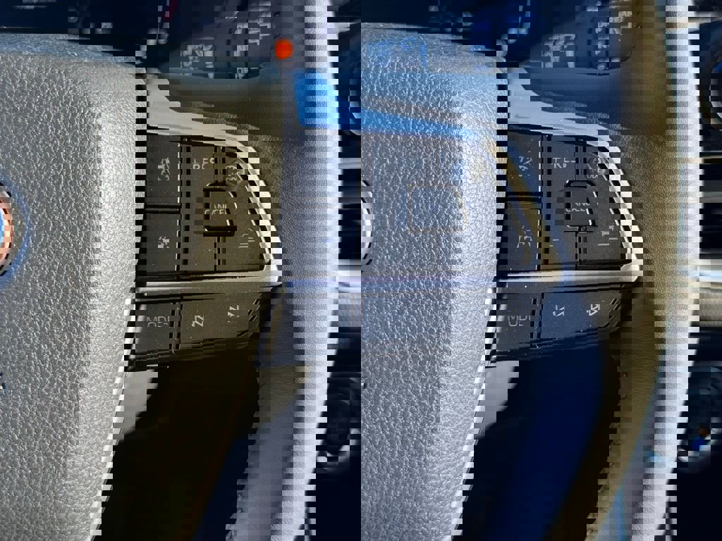 Used 2025 Toyota Grand Highlander FWD image 33