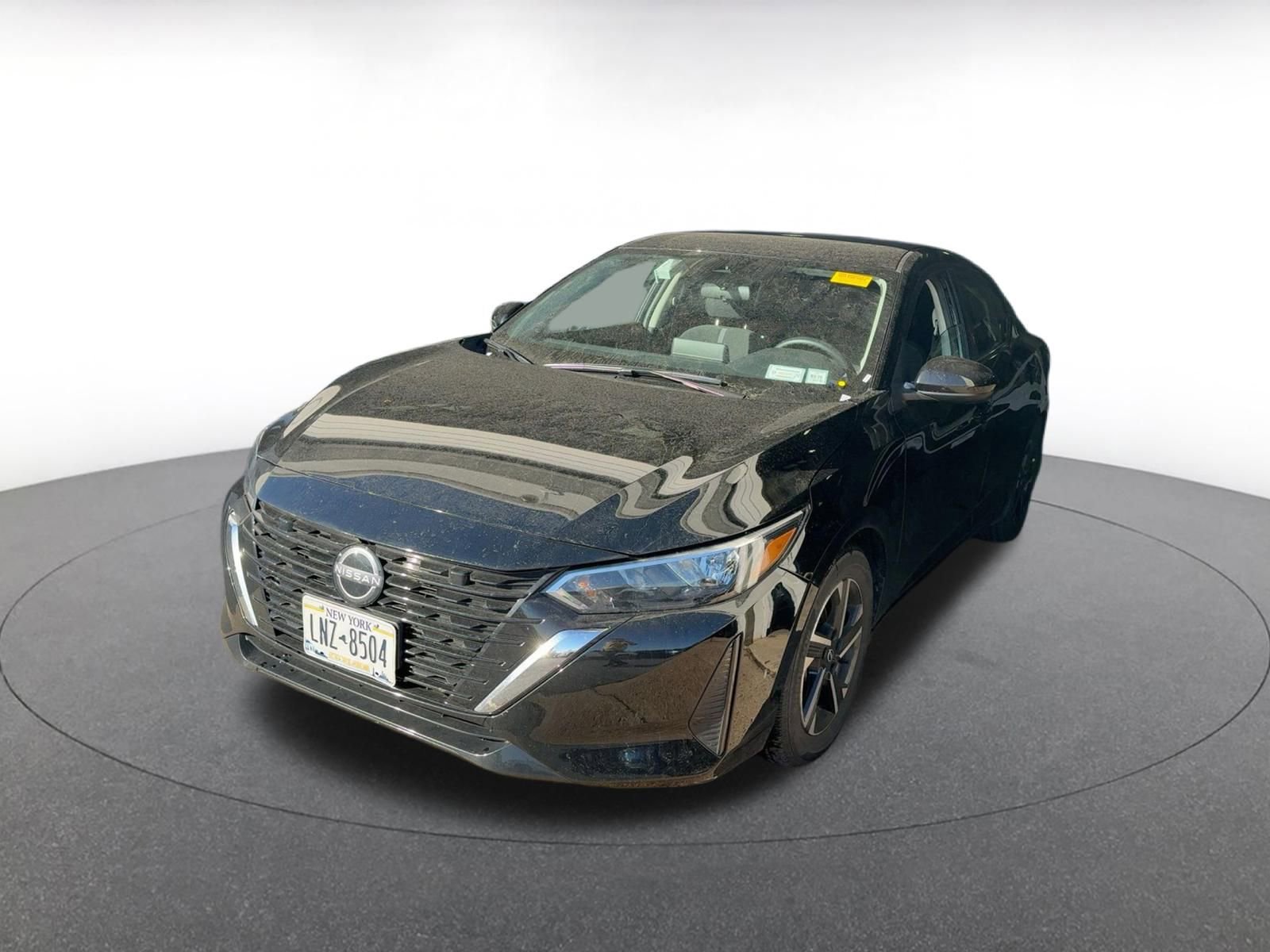 Used 2025 Nissan Sentra SV image 3