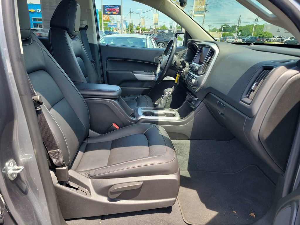 Used 2022 Chevrolet Colorado LT w/ Luxury Package AWD/4WD image 30