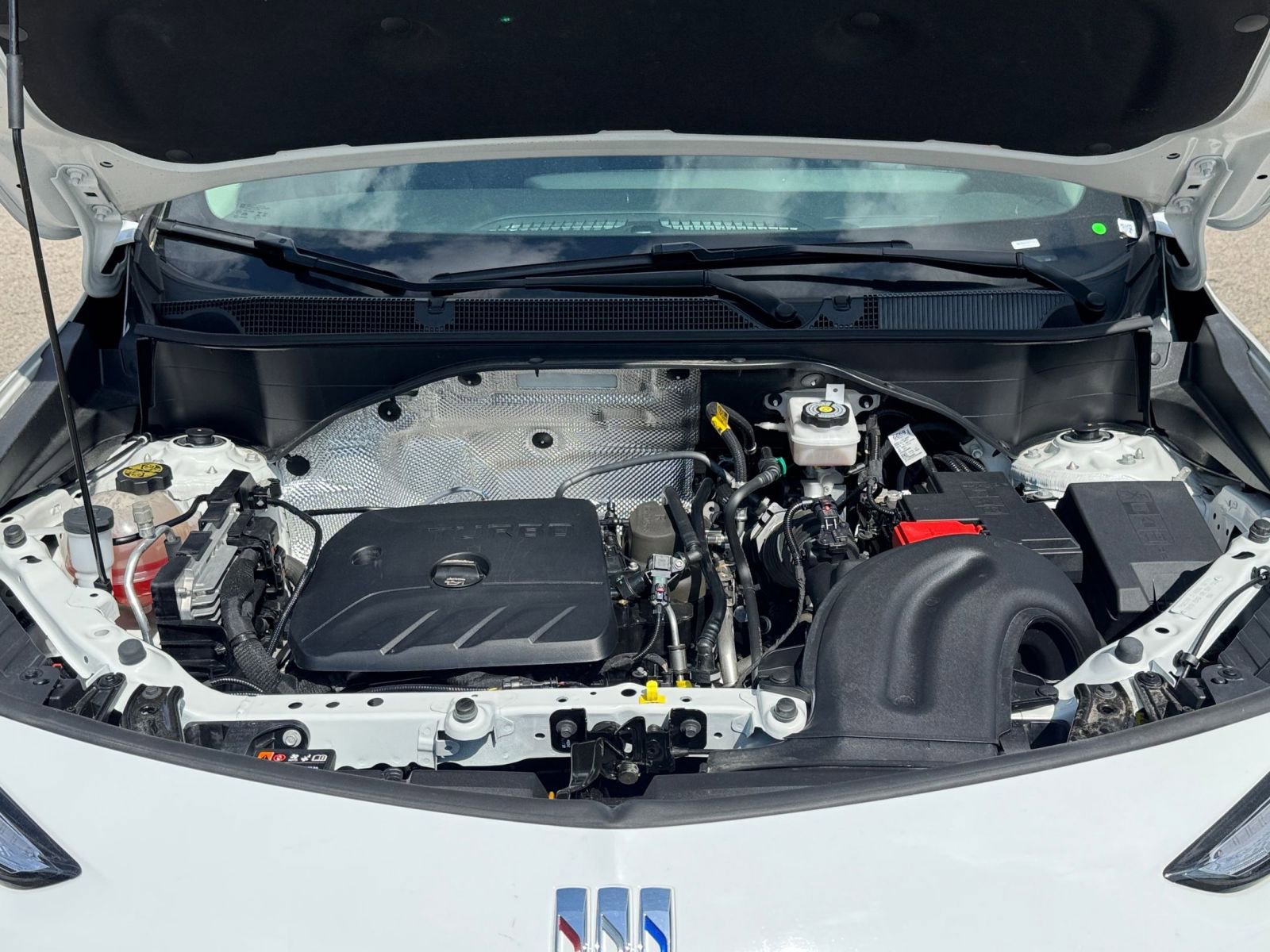 Used 2025 Buick Encore GX Preferred image 28