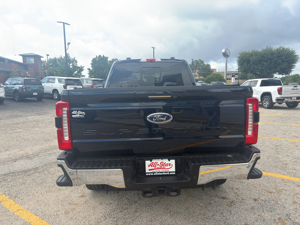 Used 2024 Ford F250 Lariat w/ Lariat Ultimate Package AWD/4WD image 6