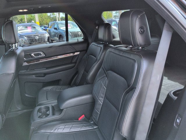 Used 2018 Ford Explorer Platinum AWD/4WD image 15
