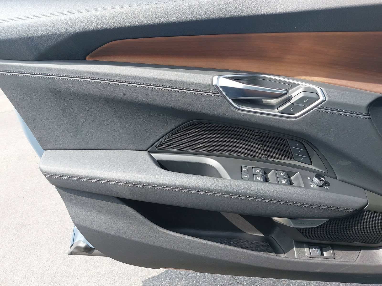 Certified 2023 Audi e-tron GT Premium Plus AWD/4WD image 30