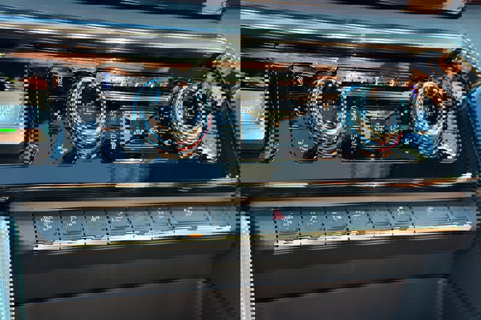 New 2026 GMC Sierra 3500 Denali Ultimate image 17