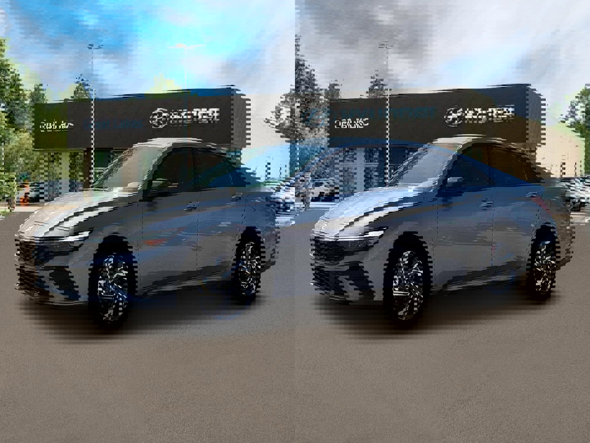 New 2025 Hyundai Elantra SEL image 2