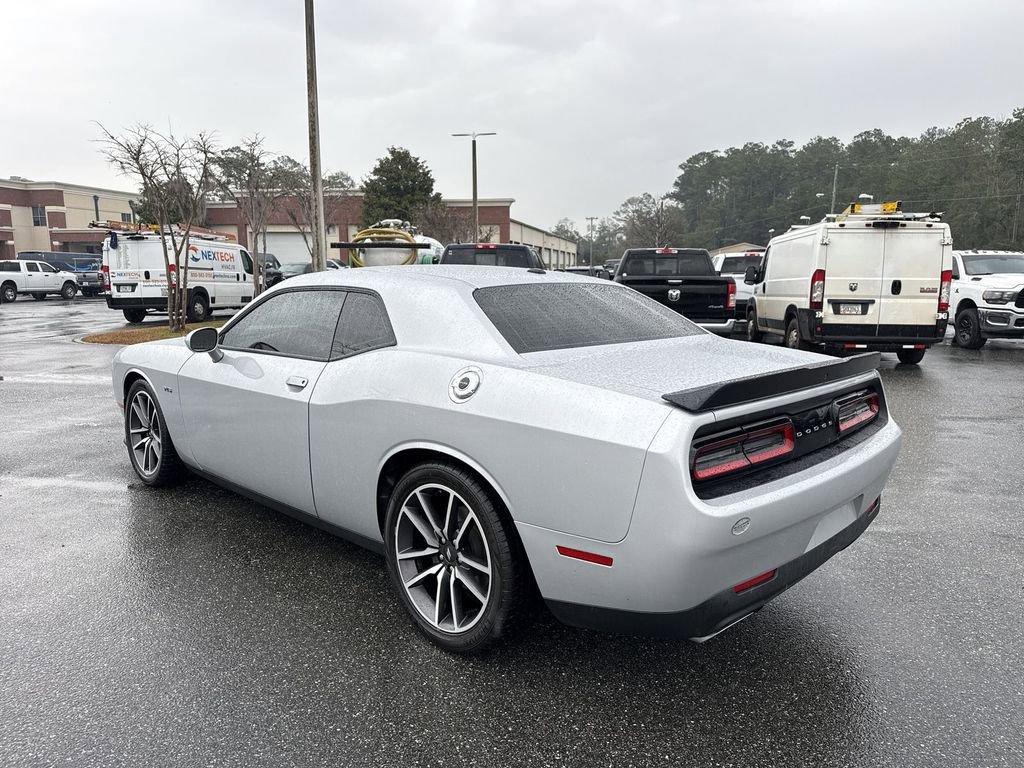 Used 2023 Dodge Challenger R/T image 5