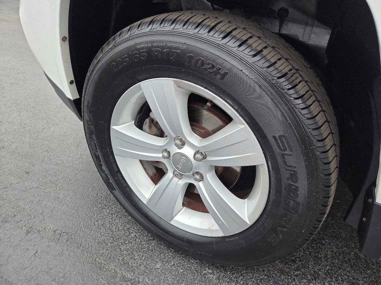 Used 2017 Jeep Compass Sport w/ Power Value Group image 10