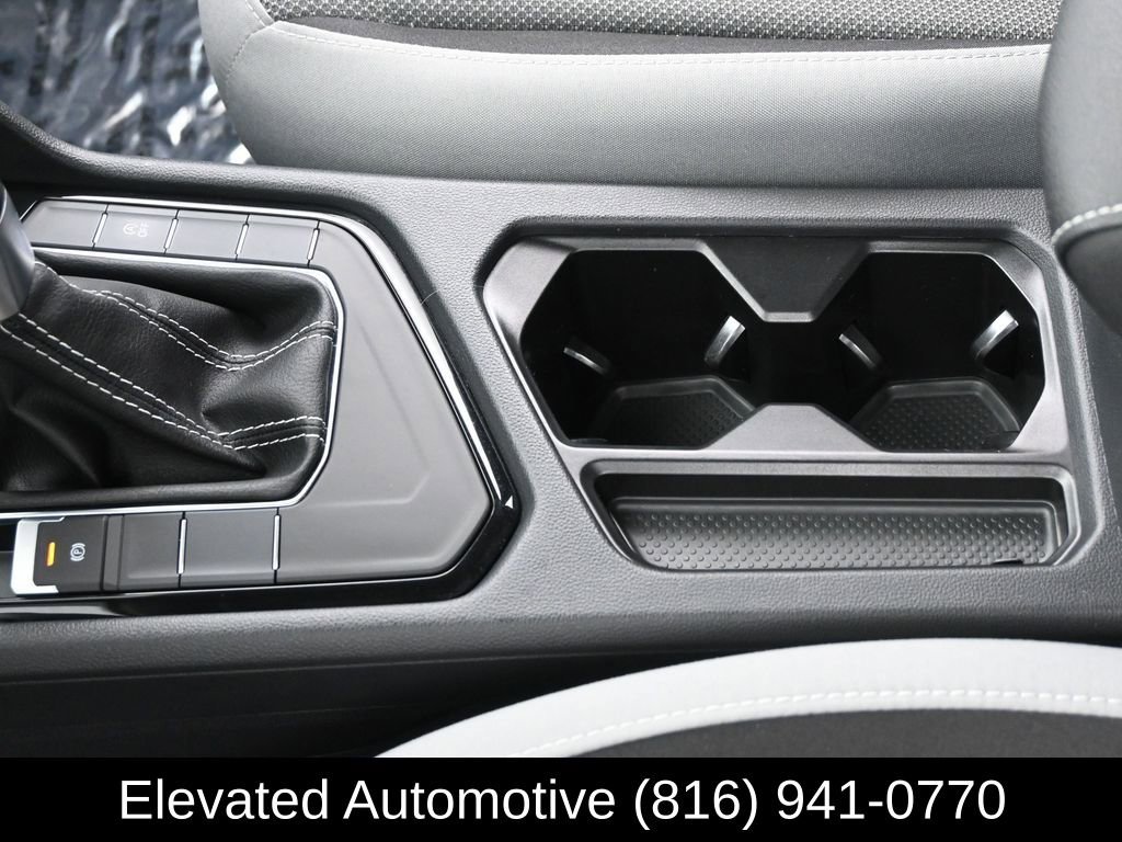 Used 2024 Volkswagen Taos S w/ MDO Package image 21