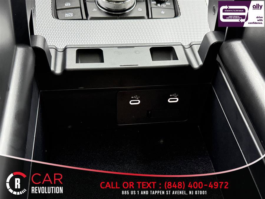 Used 2024 MAZDA CX-90 Plug-In Hybrid w/ Premium Pkg image 38