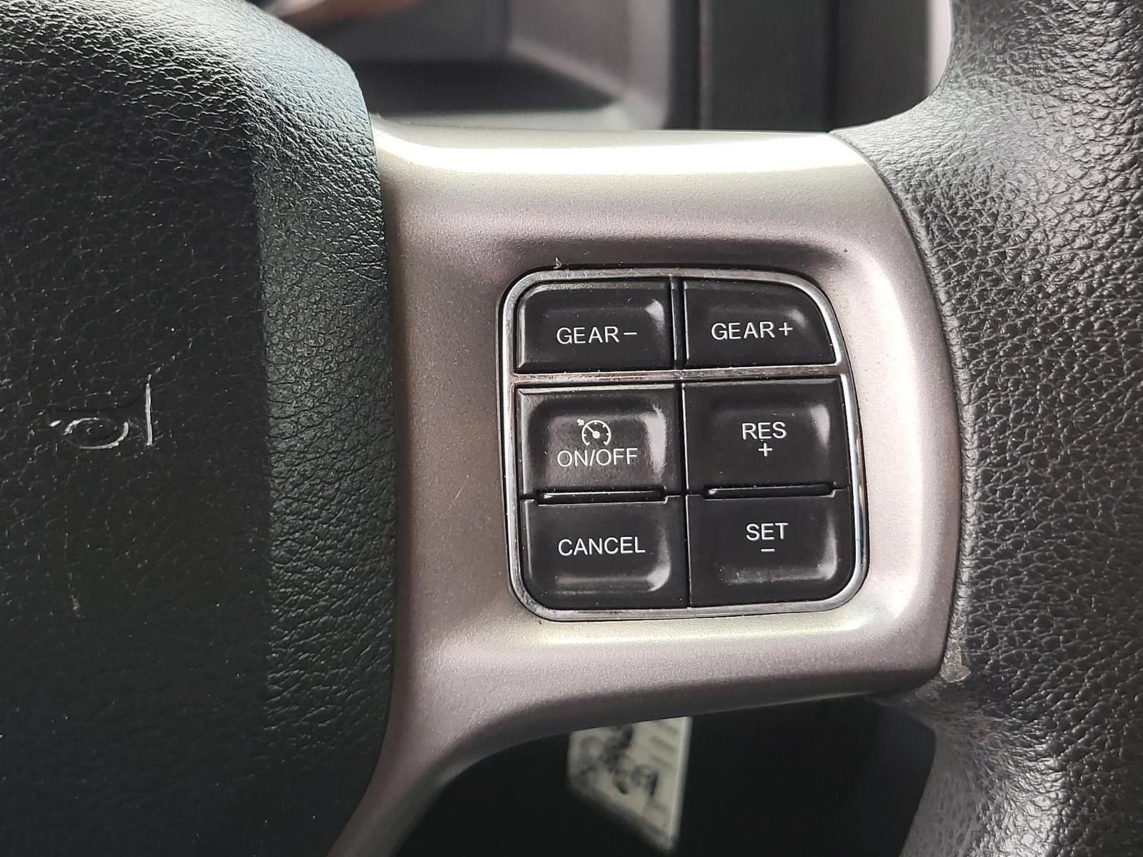 Used 2022 RAM 1500 Classic SLT AWD/4WD image 28