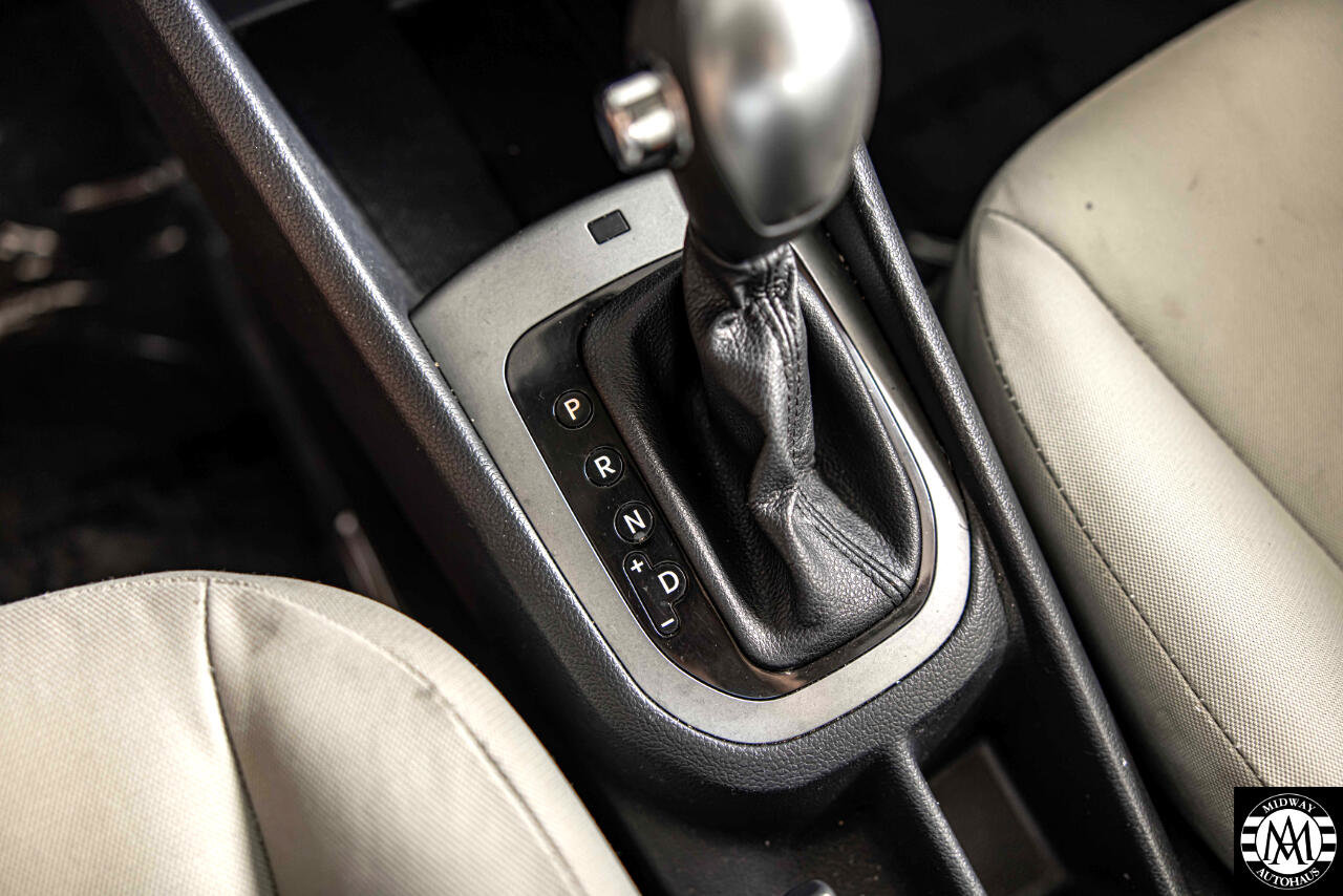 Used 2013 Kia Rio LX w/ PWR Pkg image 29