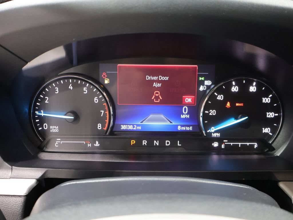 Used 2022 Ford Explorer XLT AWD/4WD image 40