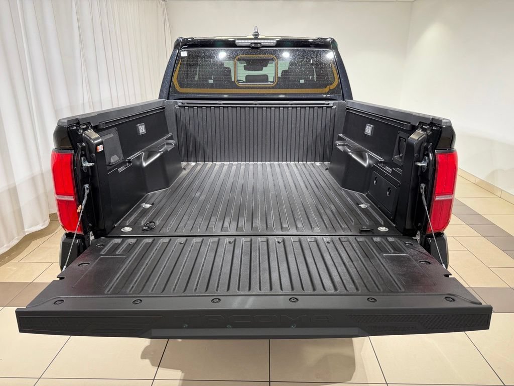 New 2026 Toyota Tacoma TRD Off-Road AWD/4WD image 11