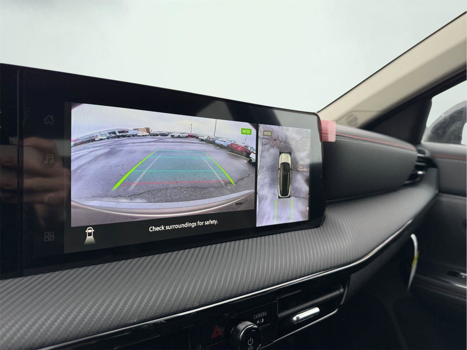 New 2026 Nissan Kicks SR w/ Cold Weather Package image 18