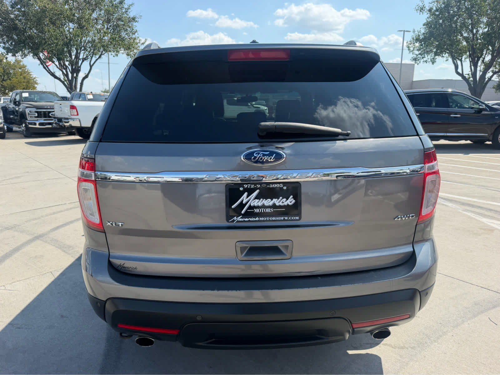 Used 2012 Ford Explorer XLT AWD/4WD image 11