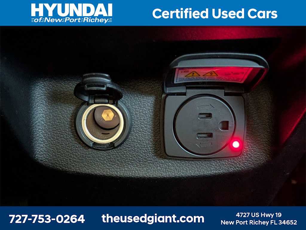 Used 2024 Hyundai Palisade Limited image 22