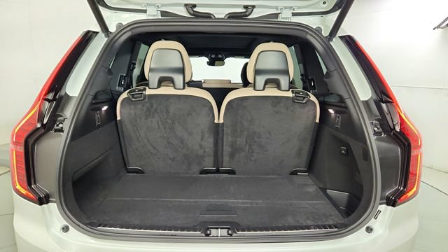 New 2026 Volvo XC90 T8 Plus w/ Protection Package AWD/4WD image 41