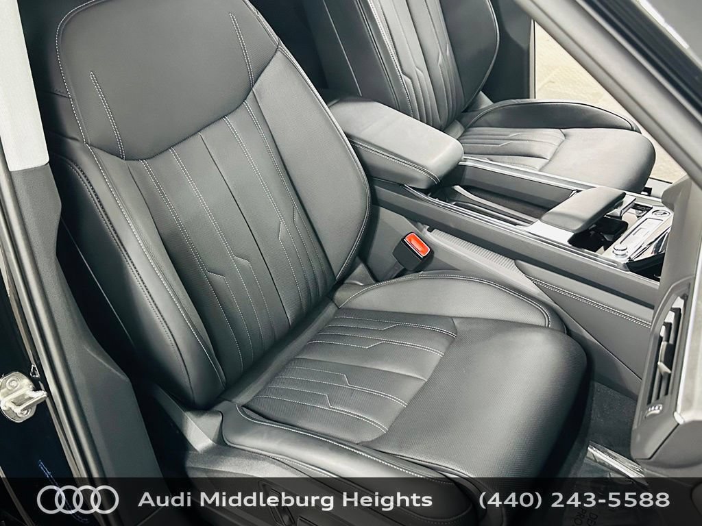 Certified 2024 Audi Q8 e-tron Prestige w/ Prestige Package AWD/4WD image 29