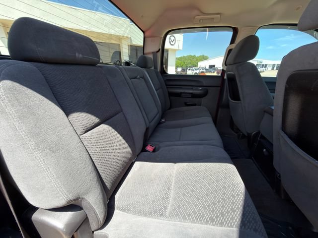 Used 2007 Chevrolet Silverado 2500 LT w/ 1LT Convenience Package AWD/4WD image 26