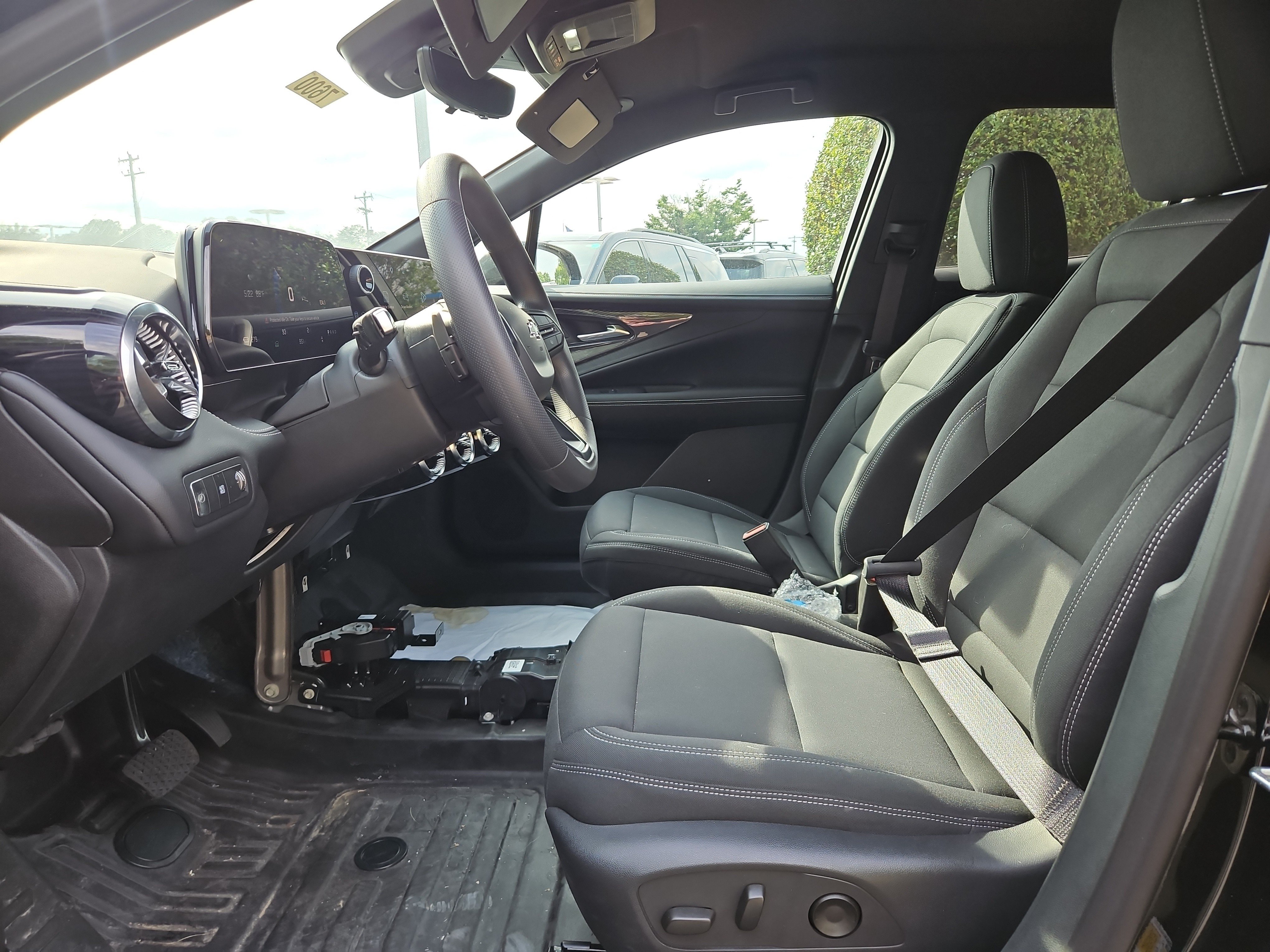 New 2025 Chevrolet Blazer EV AWD Police w/ Remote Keyless Entry Package image 9
