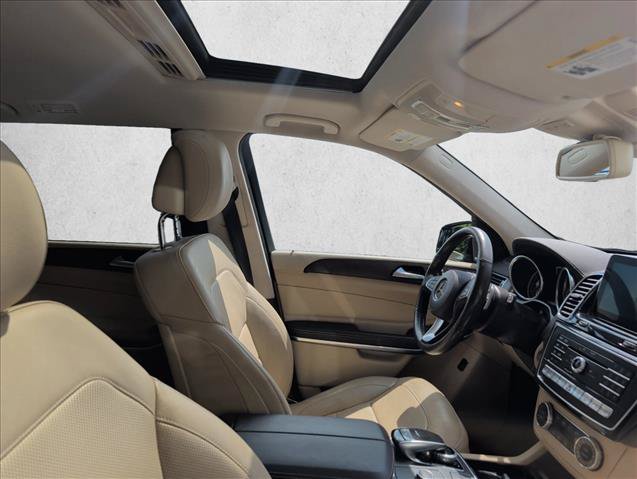 Certified 2017 Mercedes-Benz GLS 550 4MATIC image 23