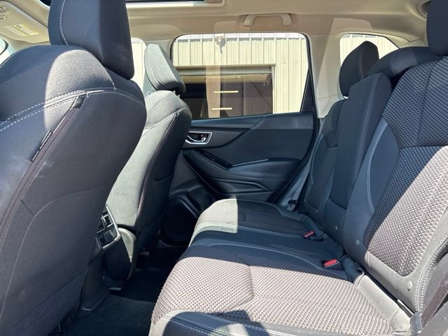 Used 2019 Subaru Forester Premium w/ All-Weather Package AWD/4WD image 14