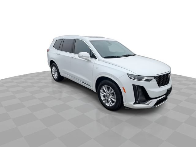 Certified 2025 Cadillac XT6 Luxury AWD/4WD image 2
