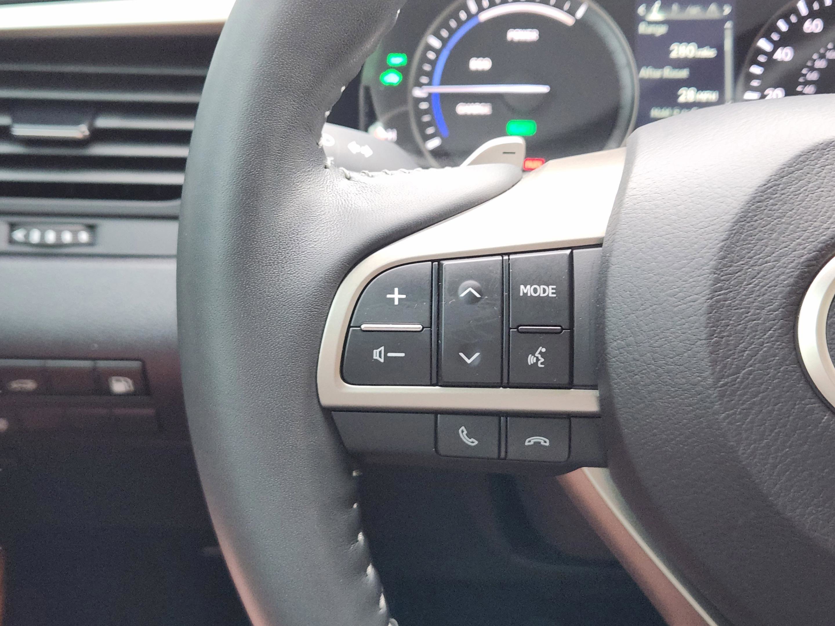 Certified 2022 Lexus RX 450h AWD w/ Premium Package image 26