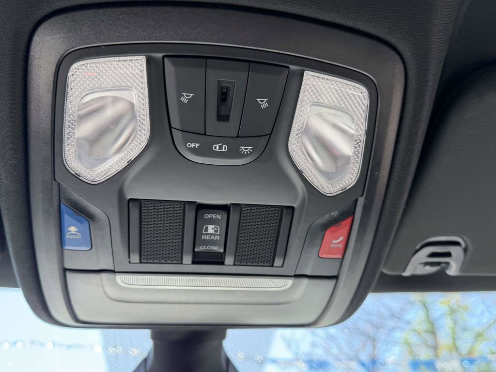 Used 2022 RAM 1500 Big Horn AWD/4WD image 43