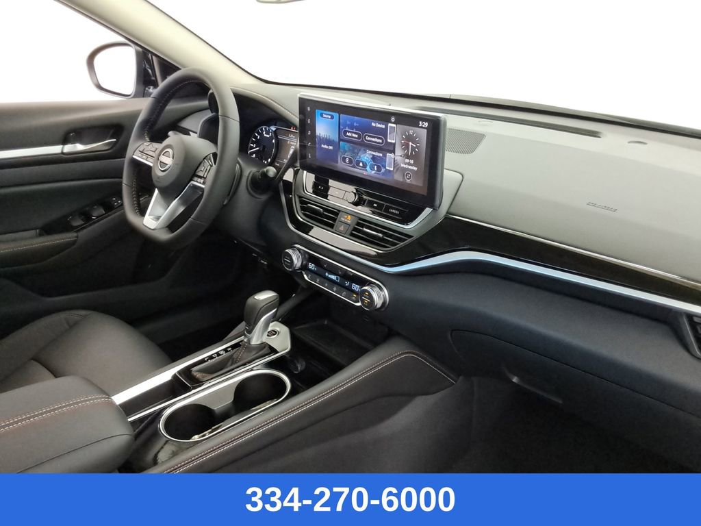 New 2025 Nissan Altima 2.5 SR w/ SR Premium Package image 22