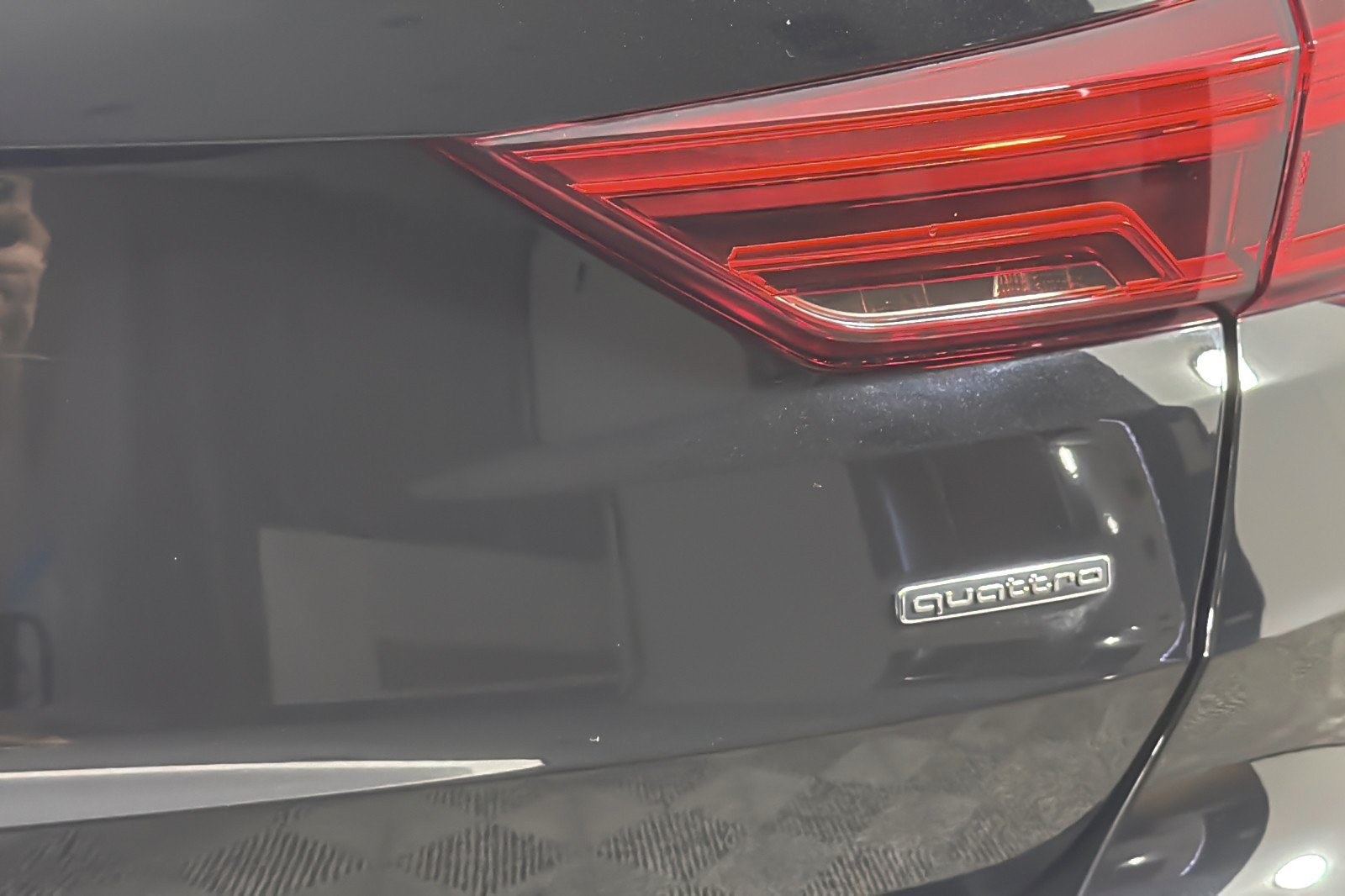 Used 2023 Audi Q3 2.0T Premium Plus w/ Premium Plus Package AWD/4WD image 26