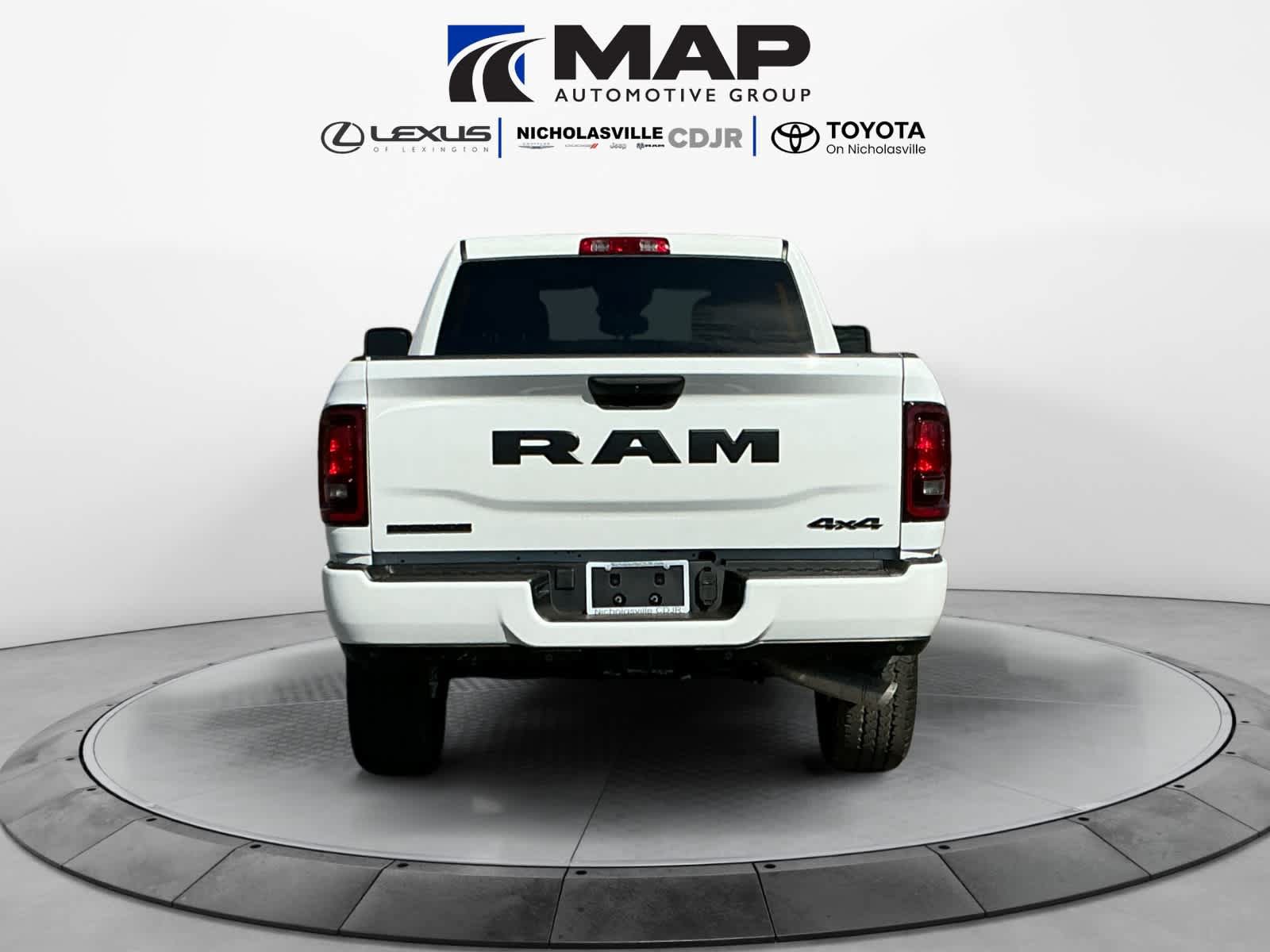New 2026 RAM 2500 Big Horn AWD/4WD image 4
