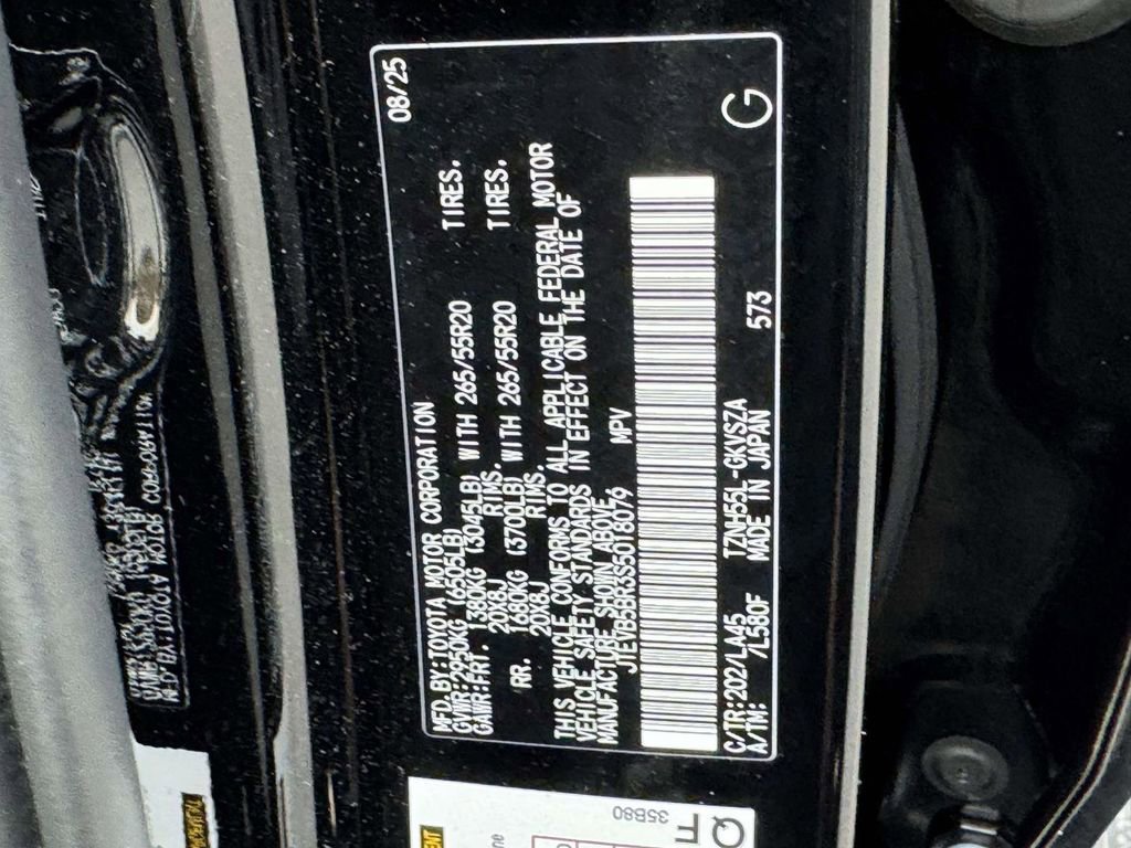 Used 2025 Toyota 4Runner Limited image 29