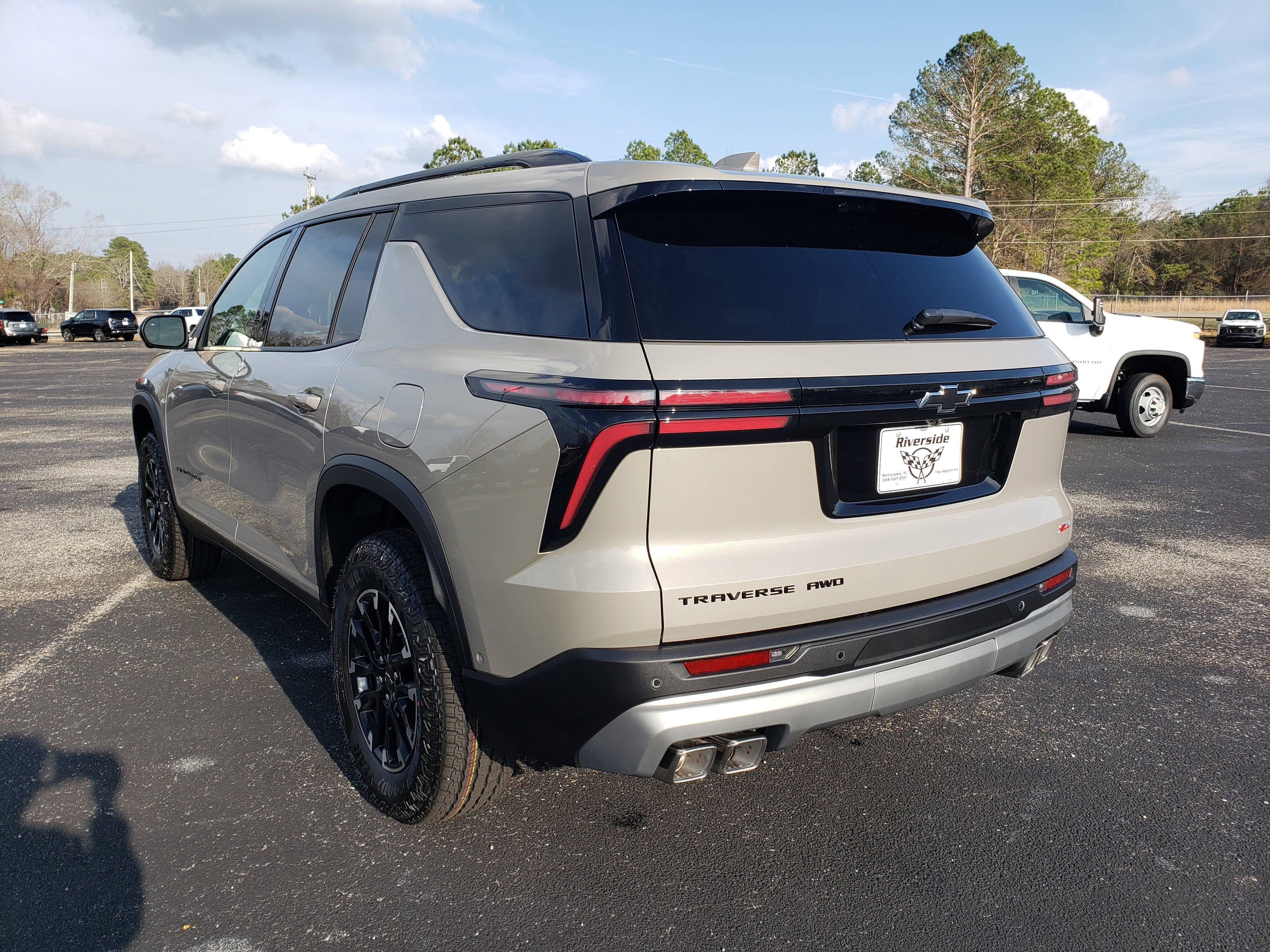 New 2026 Chevrolet Traverse Z71 image 4