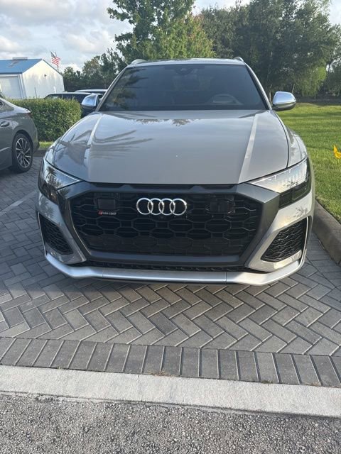 Used 2024 Audi RS Q8 AWD/4WD image 2