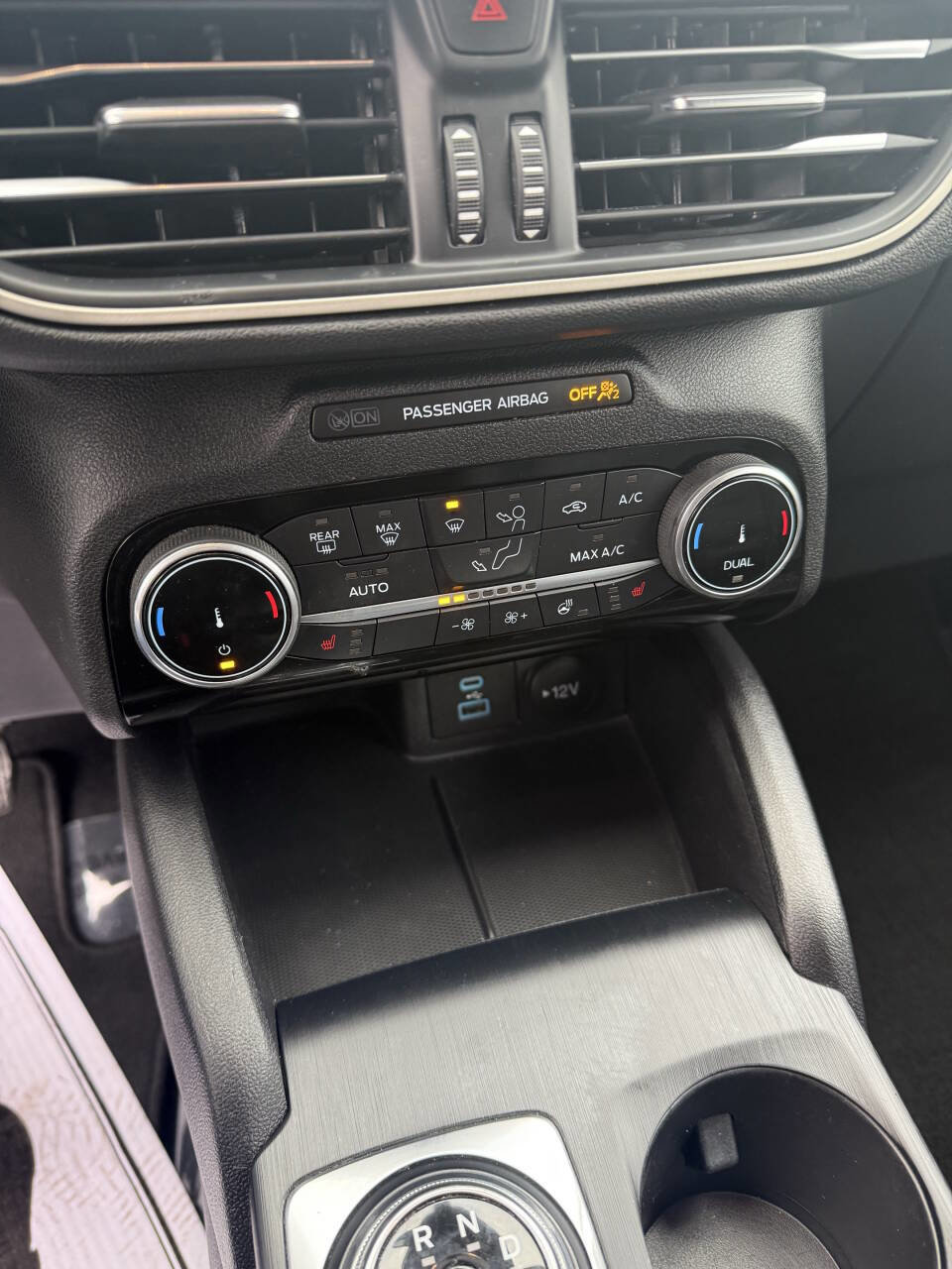 Used 2022 Ford Escape SEL image 14