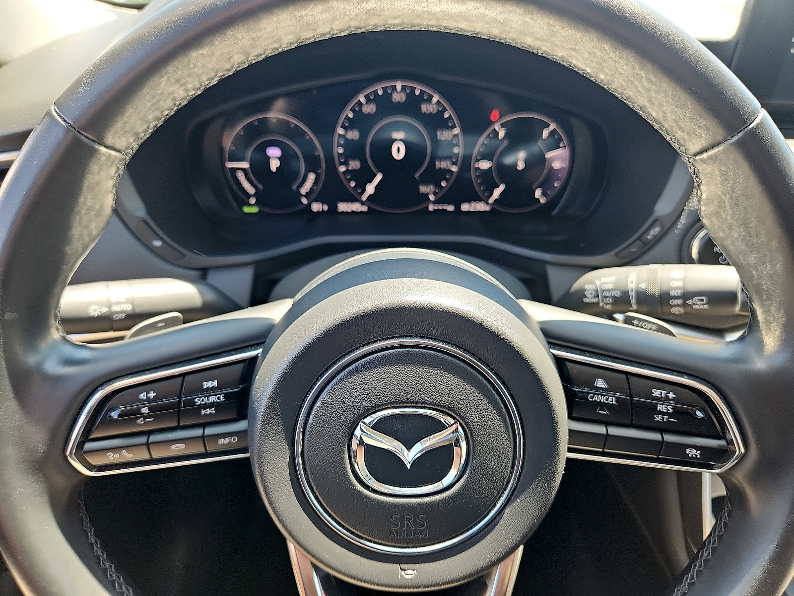 Certified 2024 MAZDA CX-90 Plug-In Hybrid w/ Preferred AWD/4WD image 22