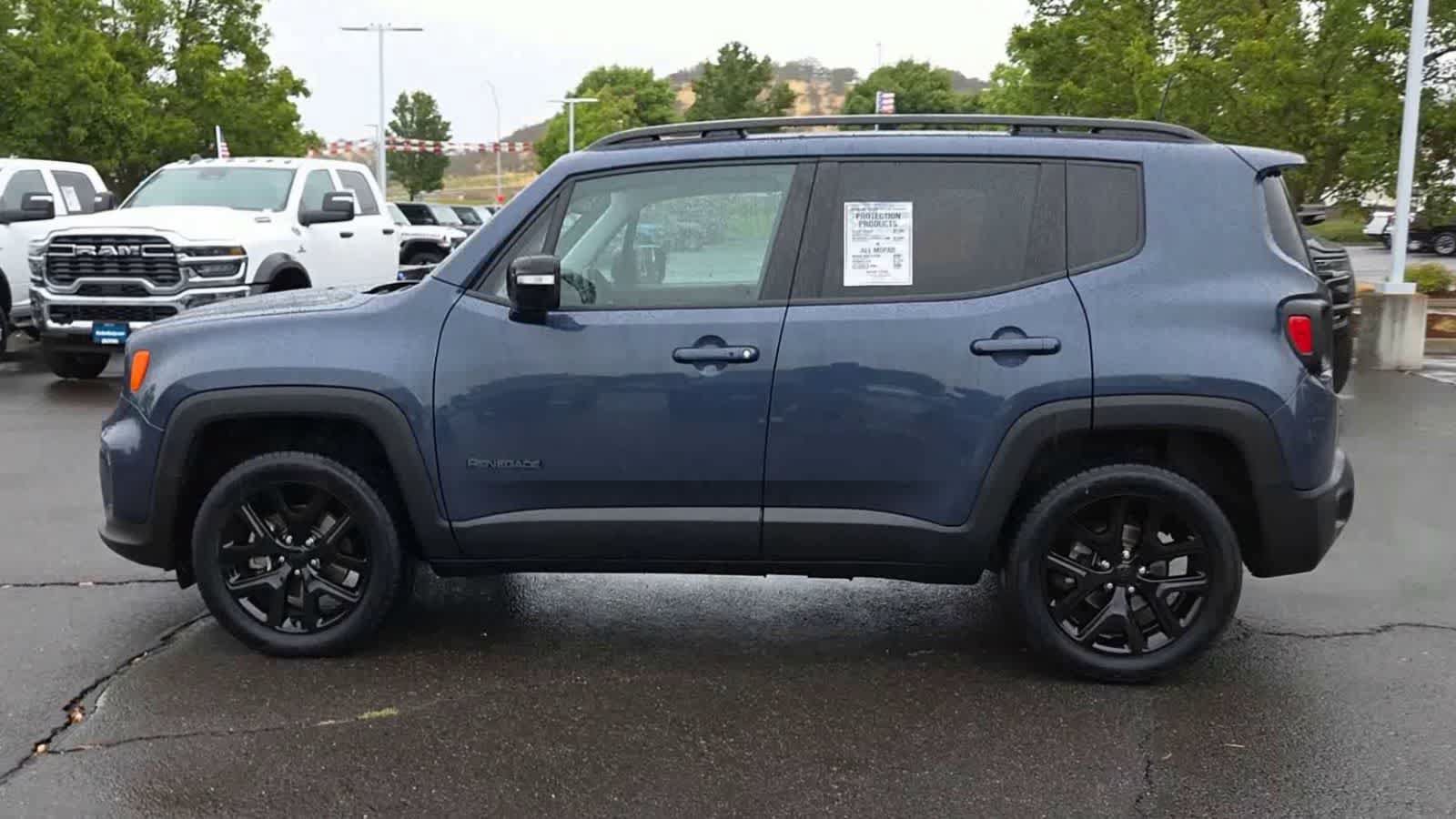 Certified 2023 Jeep Renegade Altitude w/ Convenience Group I AWD/4WD image 5