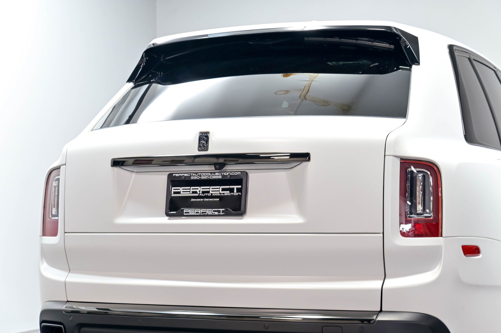 Used 2021 Rolls-Royce Cullinan Black Badge AWD/4WD image 93