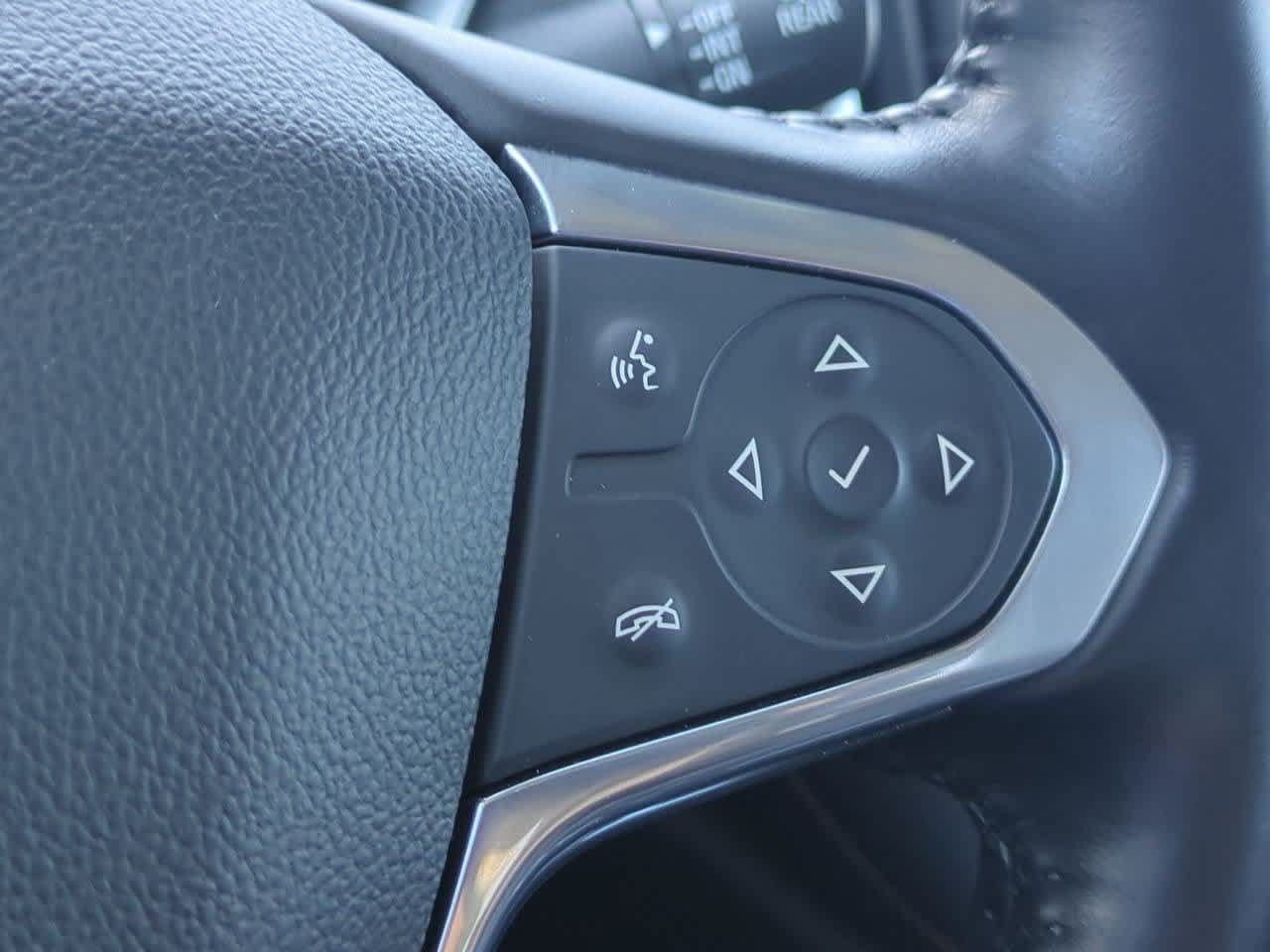 Used 2021 Chevrolet Traverse LT AWD/4WD image 24