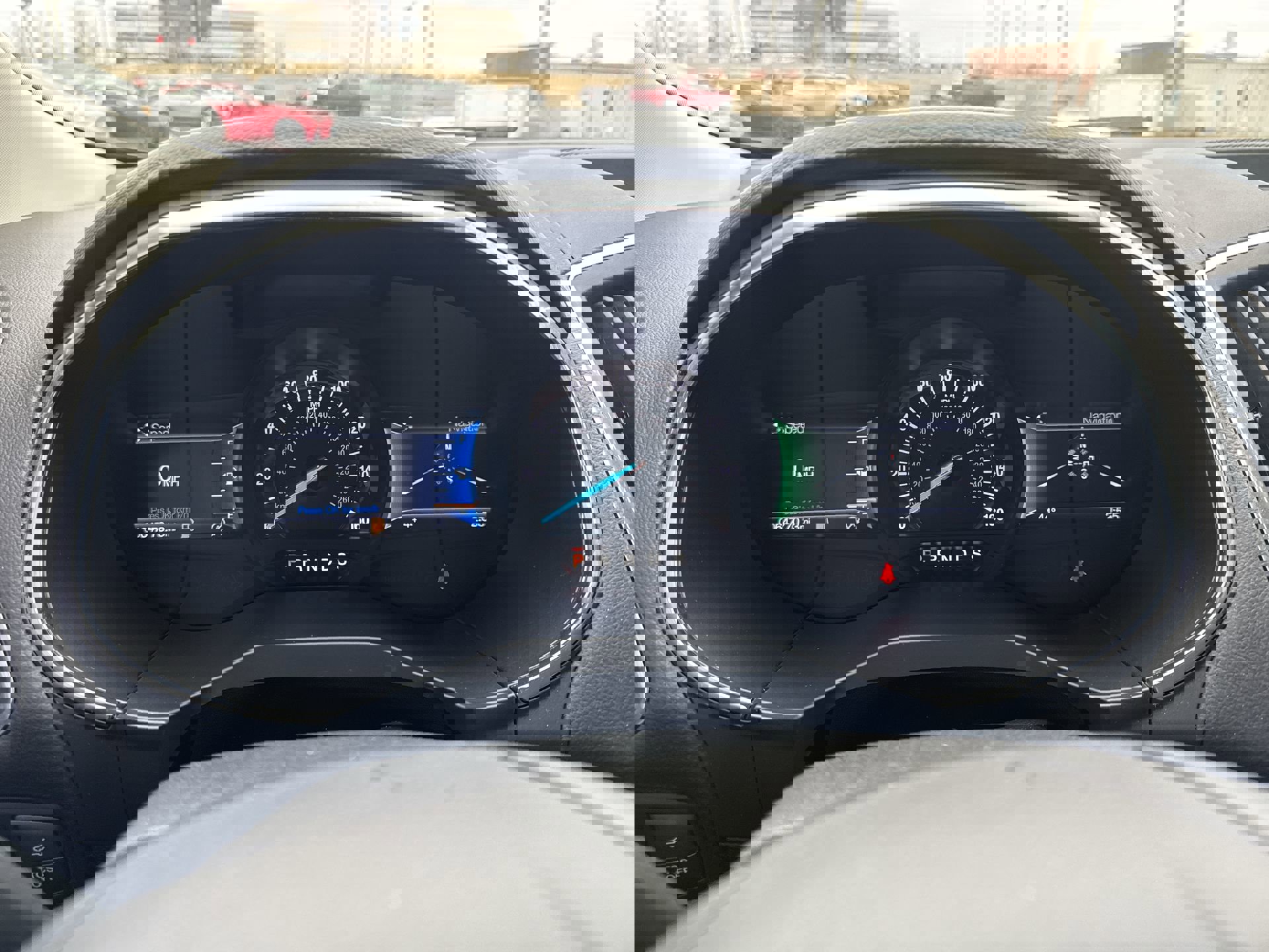 Used 2020 Ford Edge Titanium image 14