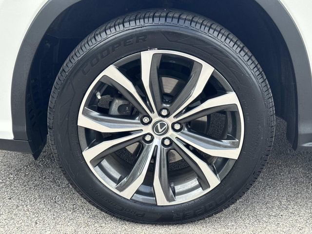 Used 2019 Lexus RX 350L AWD w/ Premium Package image 9