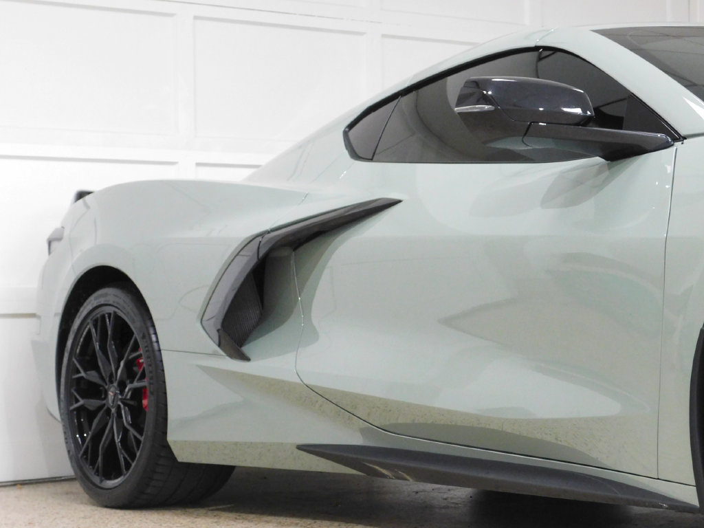 Used 2024 Chevrolet Corvette Stingray Preferred Cpe w/ Z51 Performance Package RWD image 10