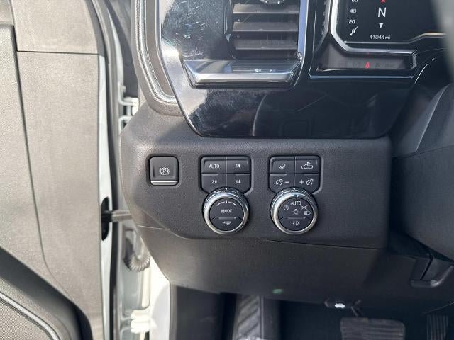 Used 2025 GMC Sierra 2500 SLT AWD/4WD image 24