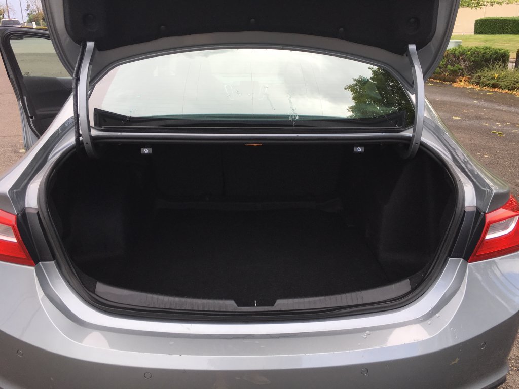 Used 2025 Chevrolet Malibu LT FWD image 31