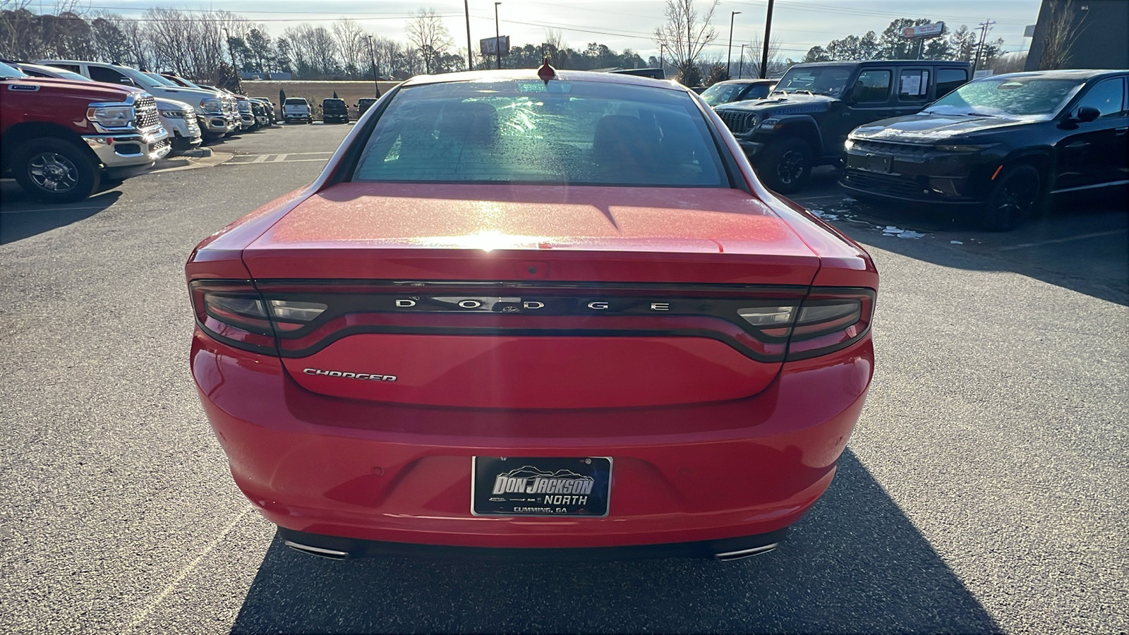 Used 2023 Dodge Charger SXT image 11