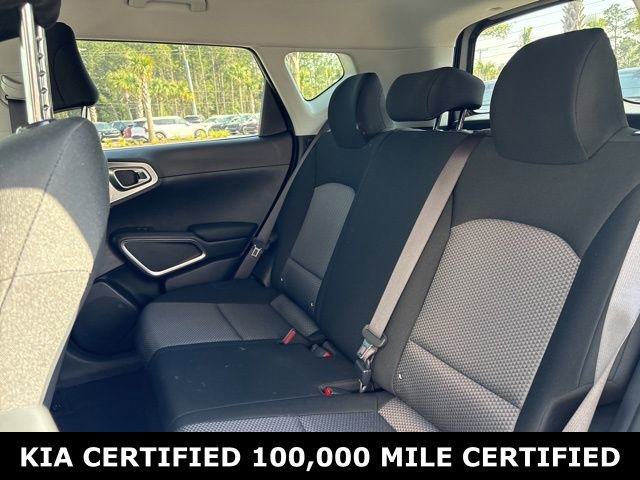 Certified 2025 Kia Soul LX image 11