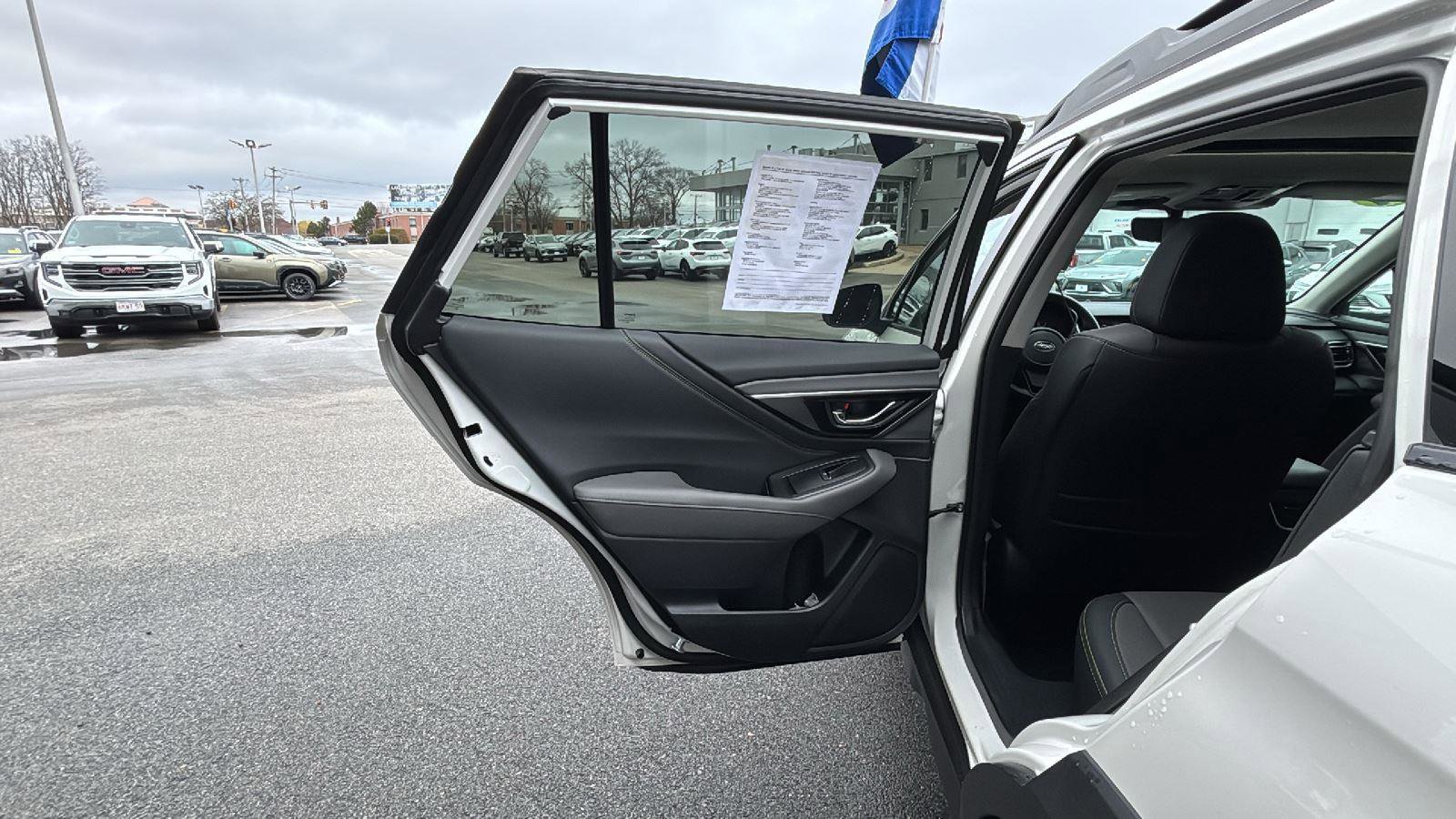 Certified 2024 Subaru Outback Onyx Edition AWD/4WD image 29