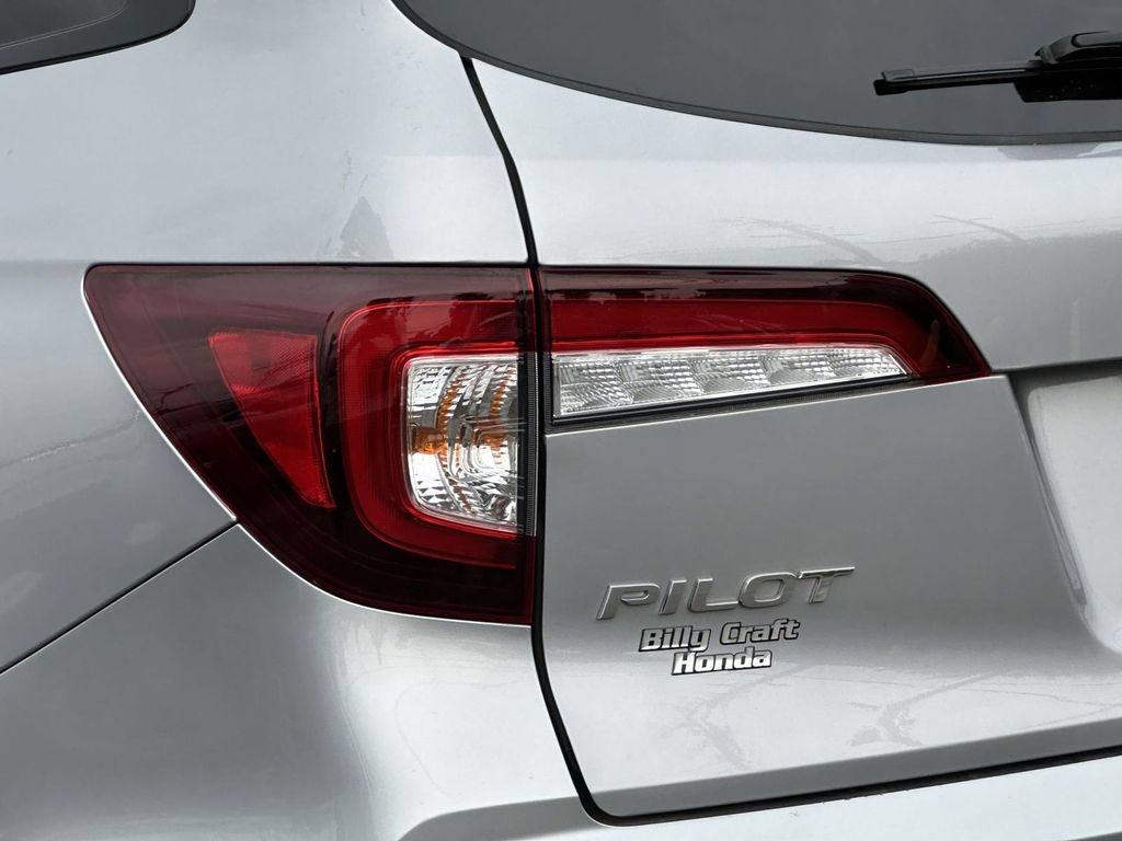 Used 2022 Honda Pilot TrailSport image 9